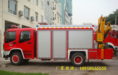 五十铃抢险救援消防車(chē)图片