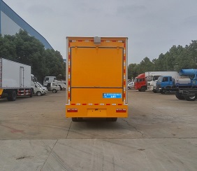 CLW5090XJC5型检测車(chē)图片