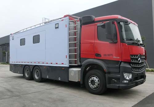 HYS5200TSYB5型宿营車(chē)