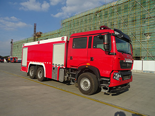 CLW5280GXFPM120/HW型泡沫消防車(chē)