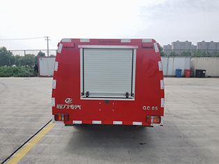 CLW5030TXFQC05型器材消防車(chē)图片